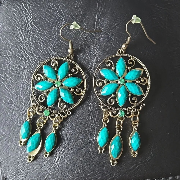 2-Pair Elegant Bohemian Waterdrop Dangle Earrings - Peacock and Tassels - Picture 5 of 5